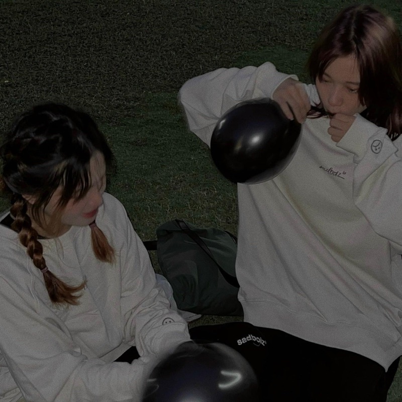 Áo sweater lowkey chính hãng Sadboiz