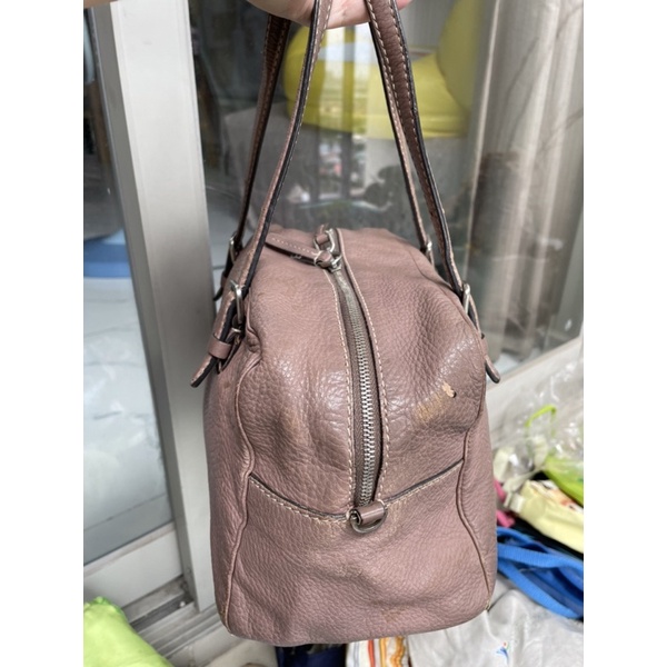 Túi si da bò hiệu Tod’s của Ý