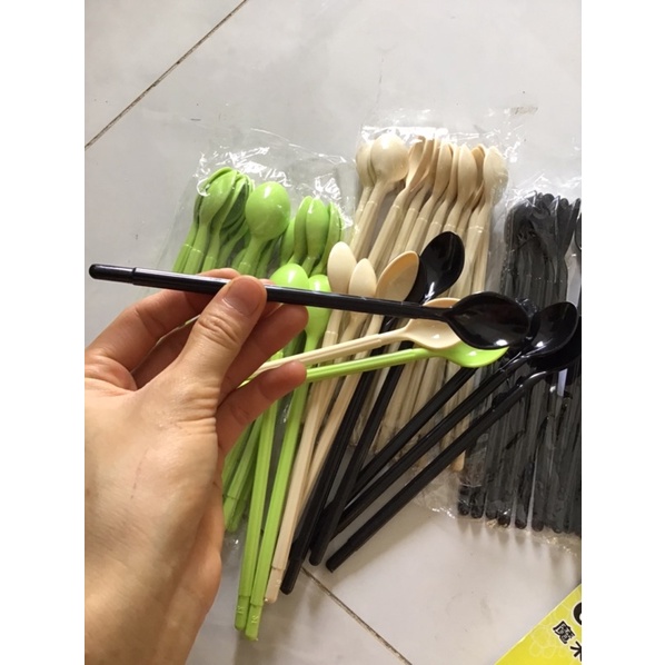 Thìa sinh tố - thìa sinh tố song long đủ màu loại dài