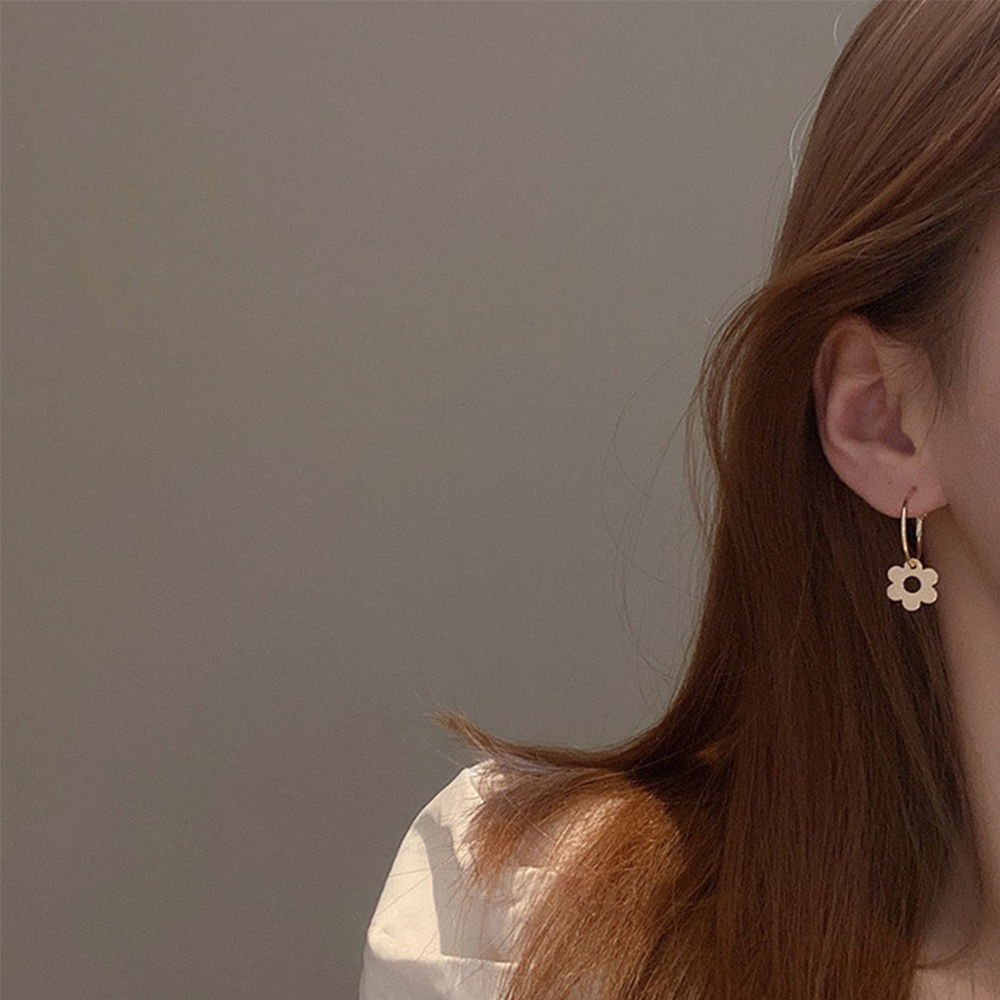 Bông tai tròn thời trang xinh xắn cho nữ