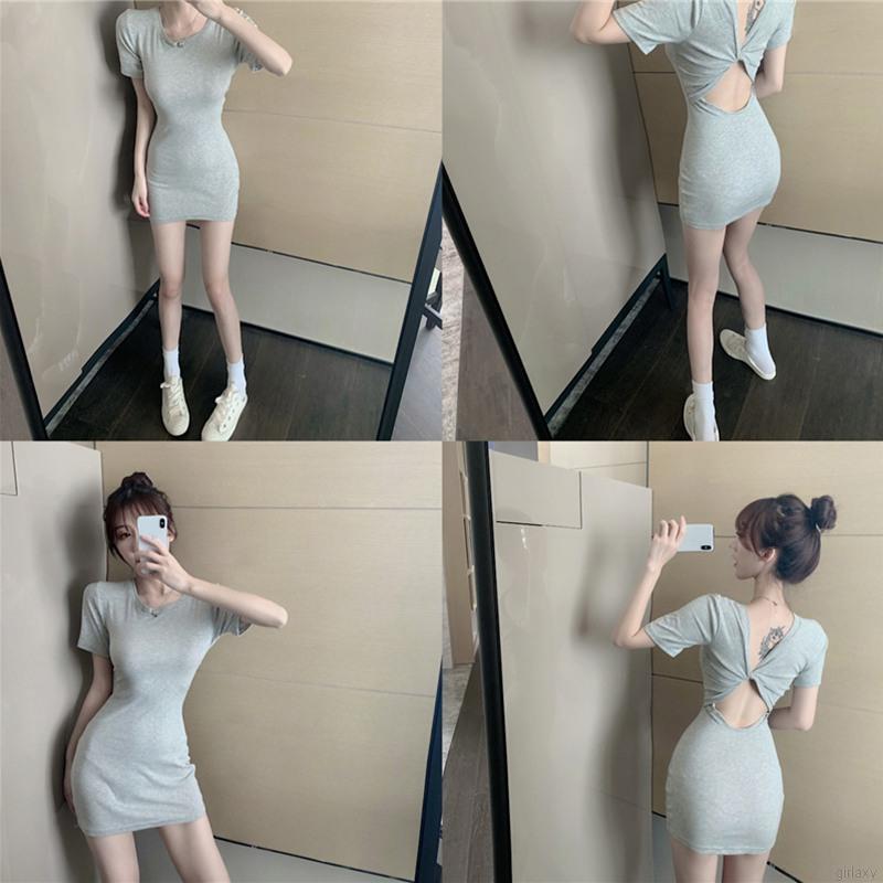 Đầm Body Tay Ngắn Cổ Tròn Thiết Kế Khoét Quyến Rũ