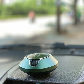 Máy khuếch tán tinh dầu cao cấp Vplus để taplo xe hơi