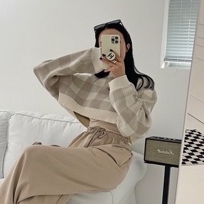 QADCOL Áo sweater croptop tay dài họa tiết caro xinh xắn thời trang cho nữ