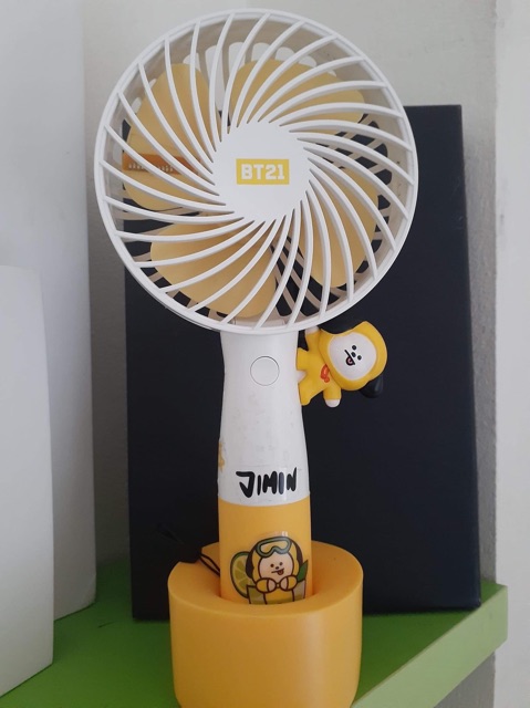 Quạt handy fan ver 3 BT21 x Royche Official