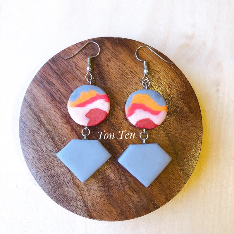 Khuyên Tai Đất Sét Polymer Tông Đỏ Handmade Bông Tai Phụ Kiện Thời Trang Thủ Công