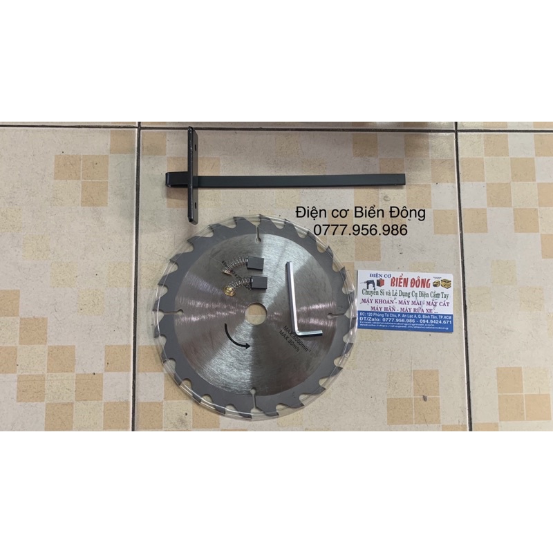 Máy cưa gỗ 🎁 FREESHIP 🎁 Máy cưa dĩa MAKITA 5806B-185mmvới công suất 1200W mạnh mẽ