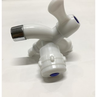 Vòi sen củ sen tắm lạnh nhựa trắng gắn tường cao cấp