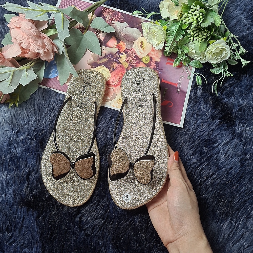Dép nữ xỏ ngón hình bướm quai mảnh đi chơi, đi biển, mang êm chân, đi mưa thoải mái