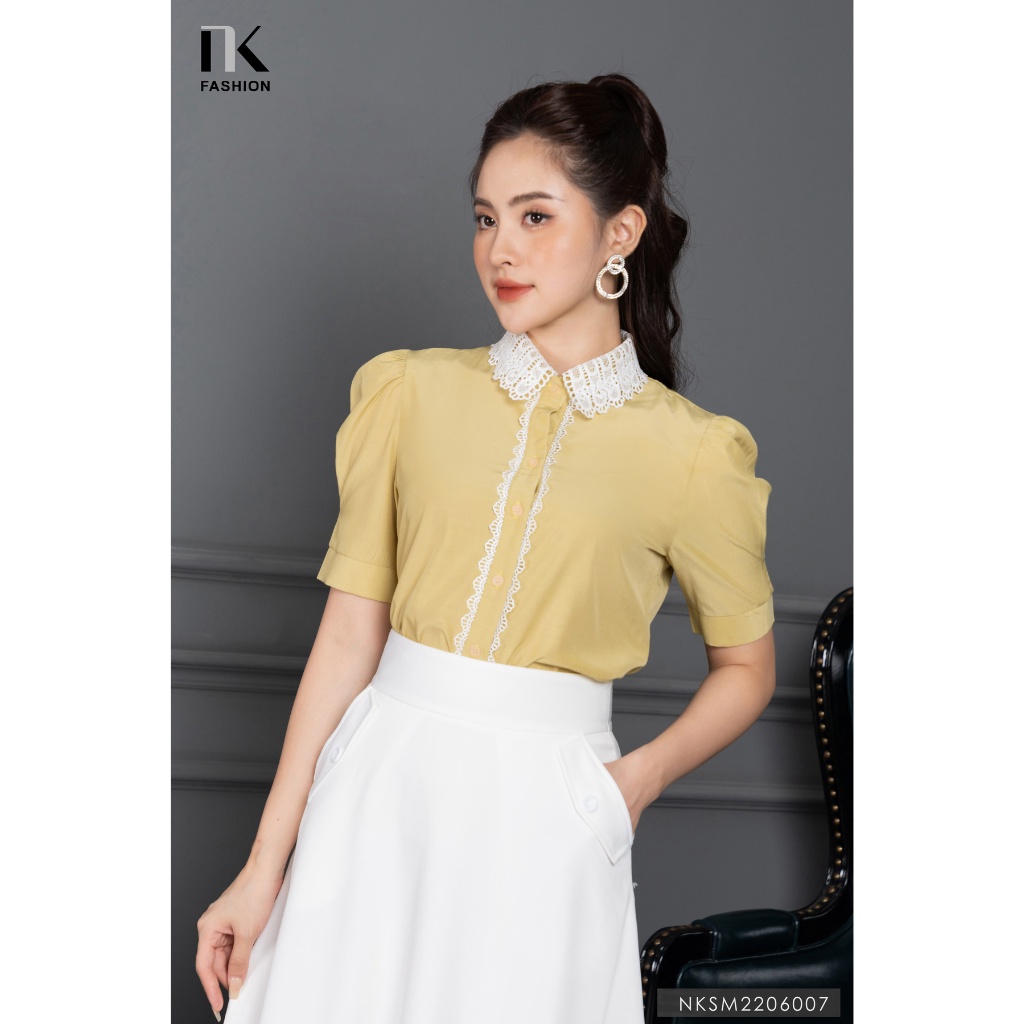 Áo Sơ Mi Cổ Đức Ren Dọc Nẹp NK FASHION Chất Liệu Thoáng Mát, Kiểu Dáng Thanh Lịch NKSM2206007