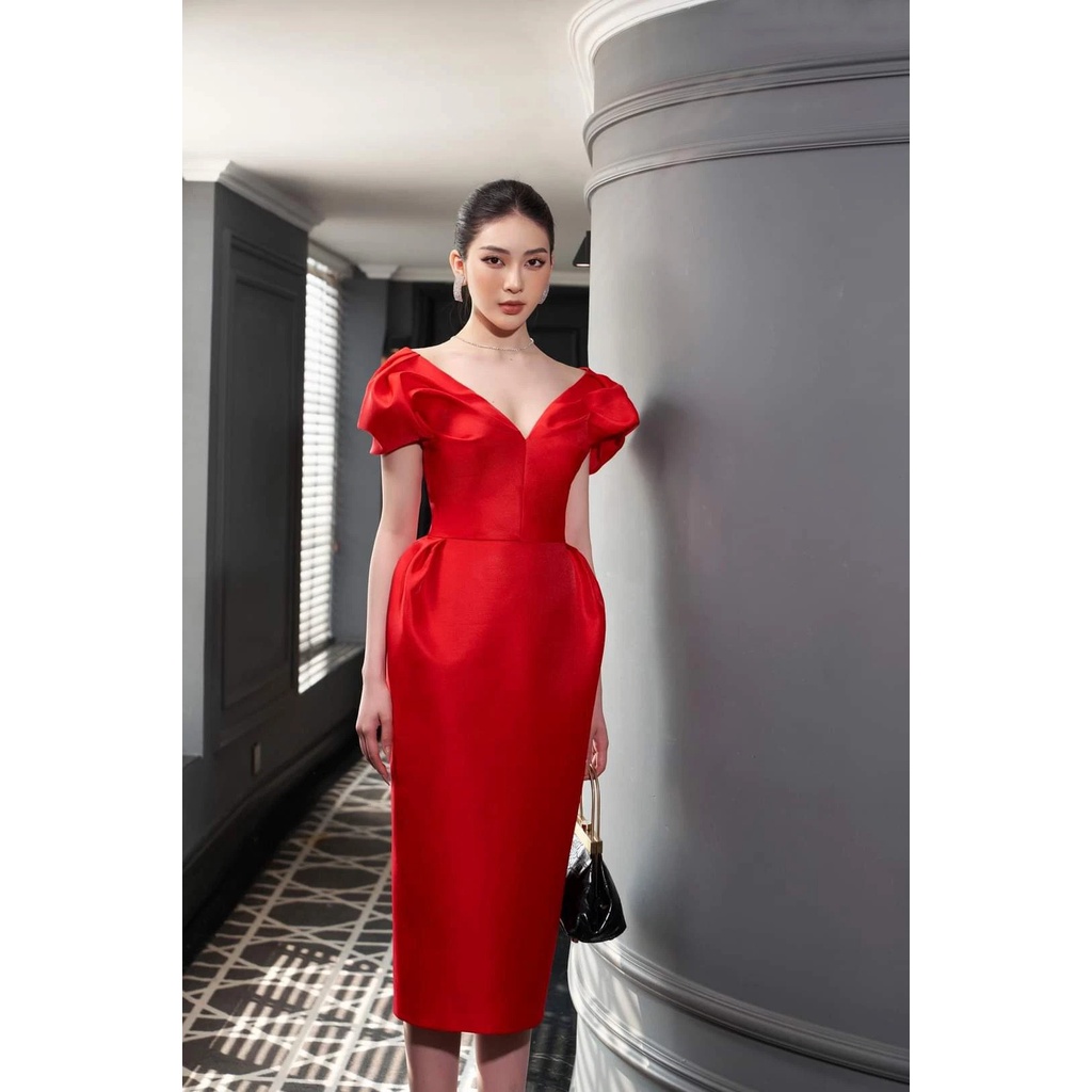 Đầm ôm body hở vai xẻ ngực xếp ly eo (HÀNG CAO CẤP)