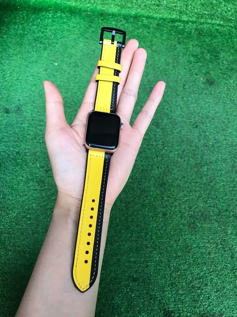 Dây đeo đồng hồ Apple Watch mẫu dây da trơn mềm ôm tay sang trọng