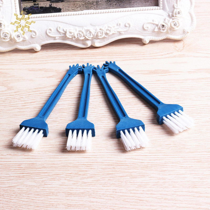 Bàn Chải Nhựa Làm Sạch Bàn Phím Máy Tính | BigBuy360 - bigbuy360.vn