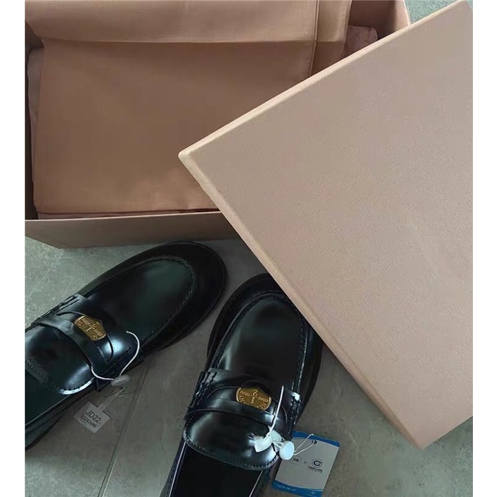 Giày lười da loafer Miu Miu