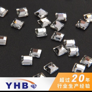 Đá chân bằng YHB