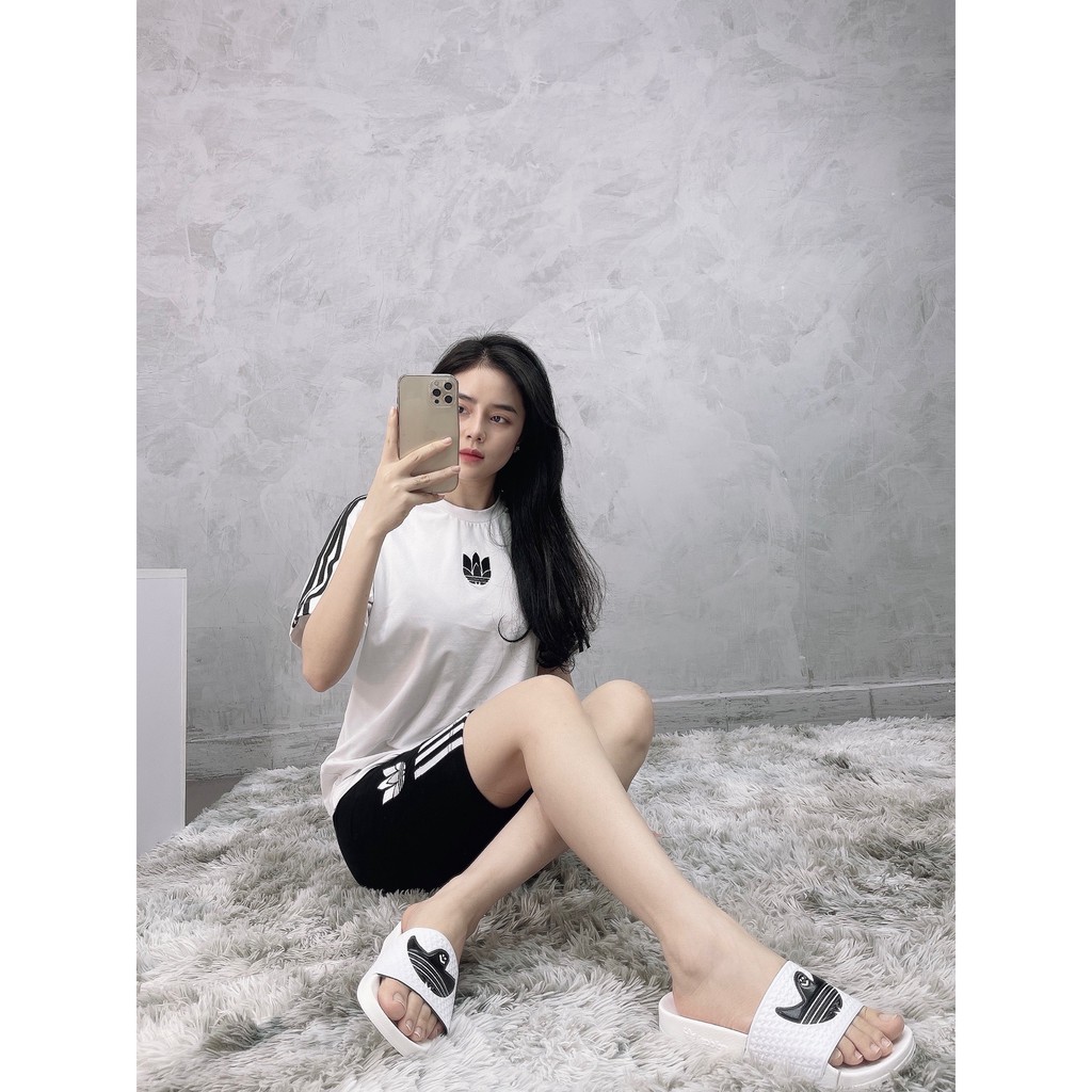 (HÀNG XUẤT XỊN) Dép das logo mới Adilette Shmoofoil Slides White  Made in Italy full box tem tag code  Size 3-4-5-6