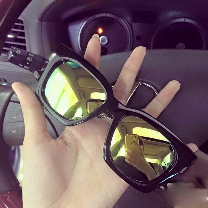 KÍNH MẮT TRÁNG GƯƠNG THỜI TRANG