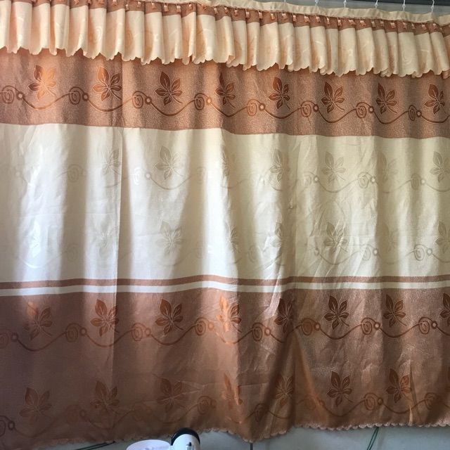rèm cửa sổ ri đô ngăn phòng vải gấm