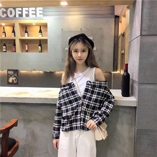 Áo sơ mi rớt vai cực phong cách