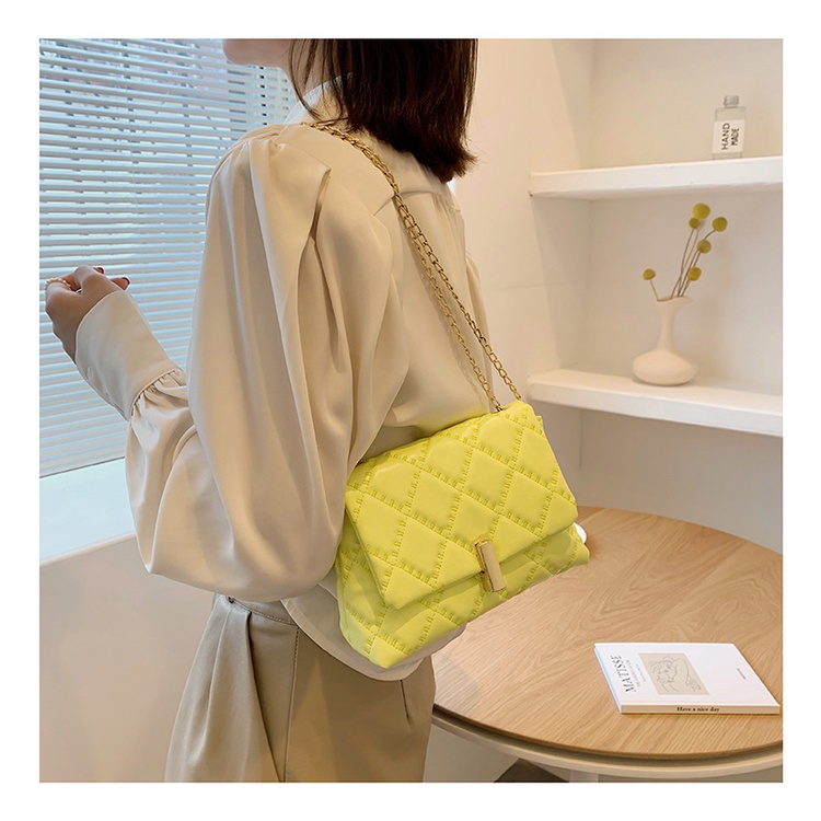 Túi Đeo Vai Jasmin Noir Dáng Vuông Phối Chuỗi Xích Họa Tiết Kẻ Sọc Caro Thời Trang Cho Nữ