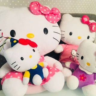 Gấu bông Hello Kitty mặc trang phục 20cm