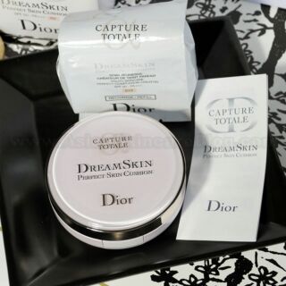 Phấn nước dior kèm 1 lõi sơ cua