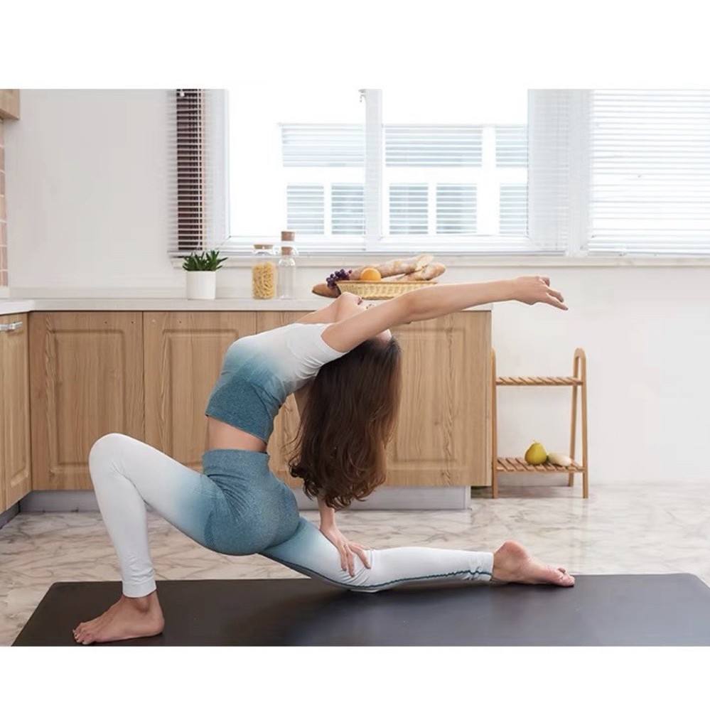 Set Bộ Áo Croptop và Quần Dài Tập Gym Yoga 2 Màu -SE01