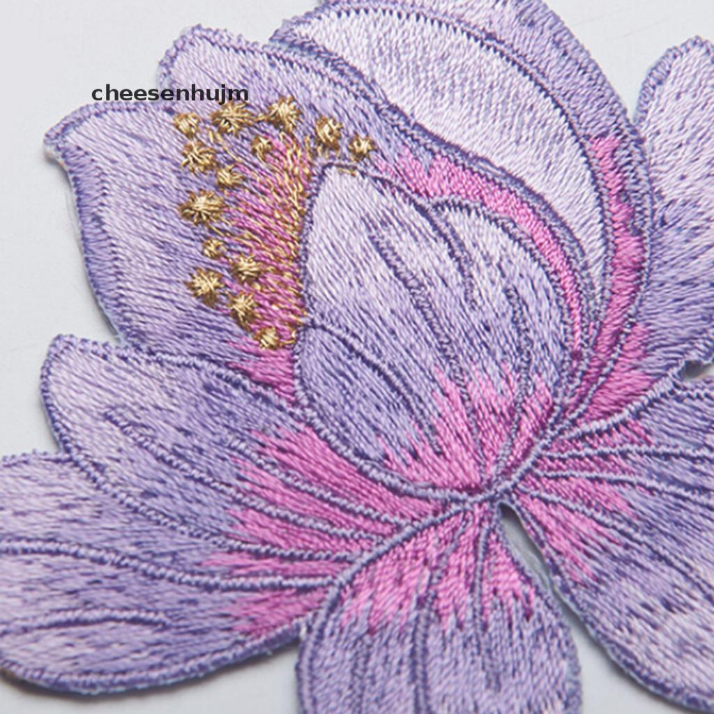 Sticker Ủi Thêu Hình Hoa Sen