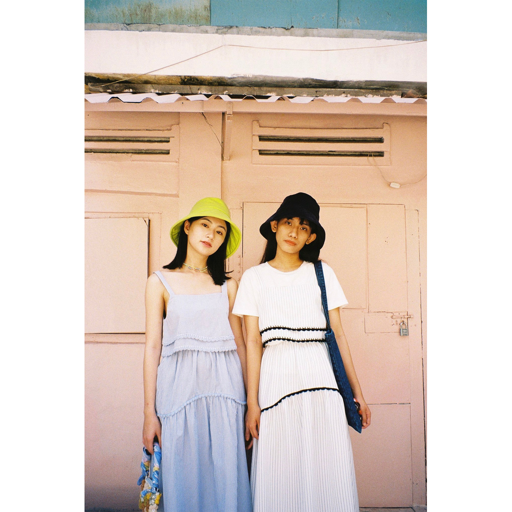 [Mã WABRHI5 giảm 15% đơn 599K] Chân váy dài phối viền len trên thân họa tiết sọc xanh dương | BigBuy360 - bigbuy360.vn