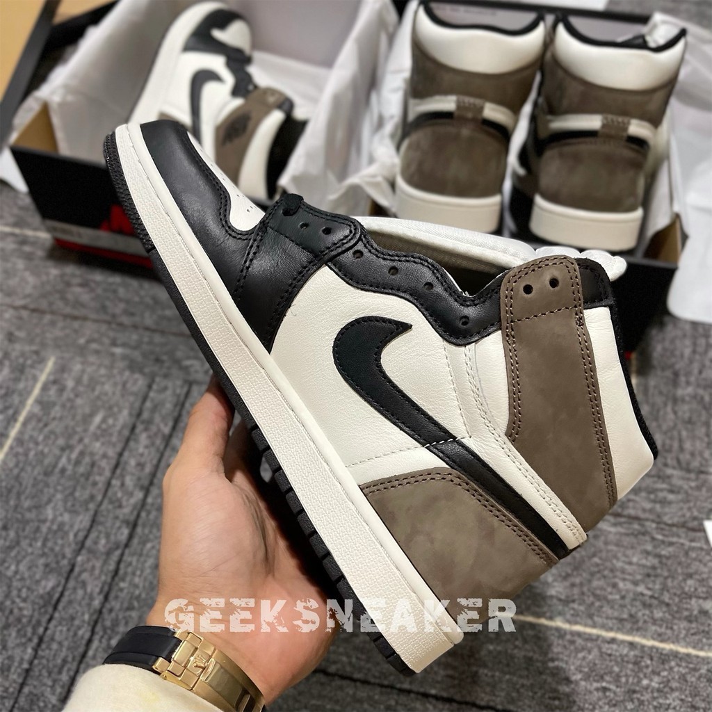 Giày Sneaker Air Jordan Cao Cổ, Giày JD1 Gót Nâu Cao Cổ Nam Nữ Full Box Bill | BigBuy360 - bigbuy360.vn