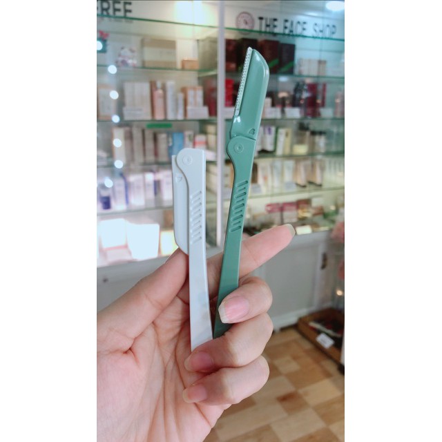 (AUTH) Dao cạo Lông mày FOLDING EYEBROW TRIMMER 2P The Face Shop