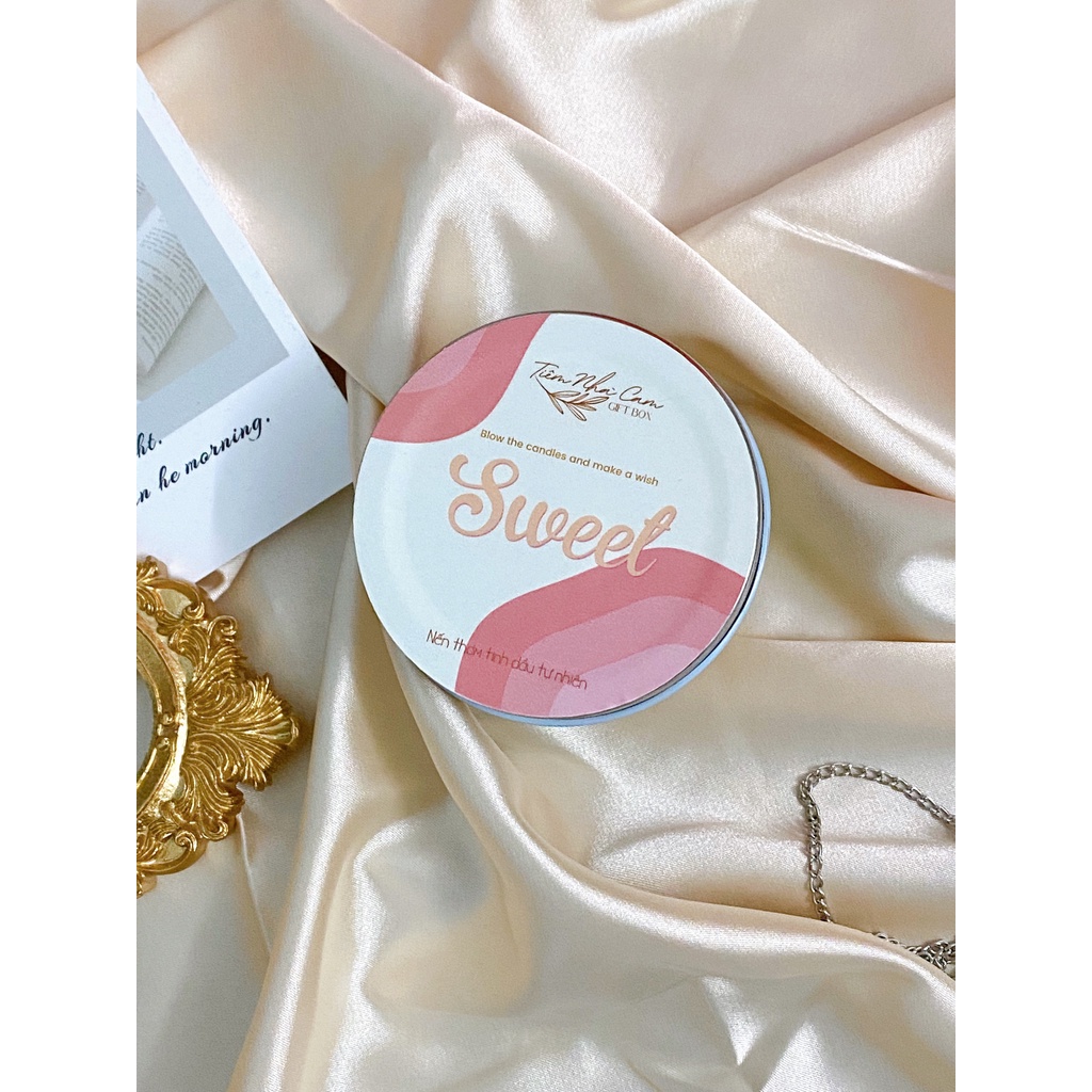 Nến Thơm Phòng Tinh Dầu SWEET Hương Lavender Pháp Ngọt Ngào Thanh Mát Thư Giãn Ngủ Ngon