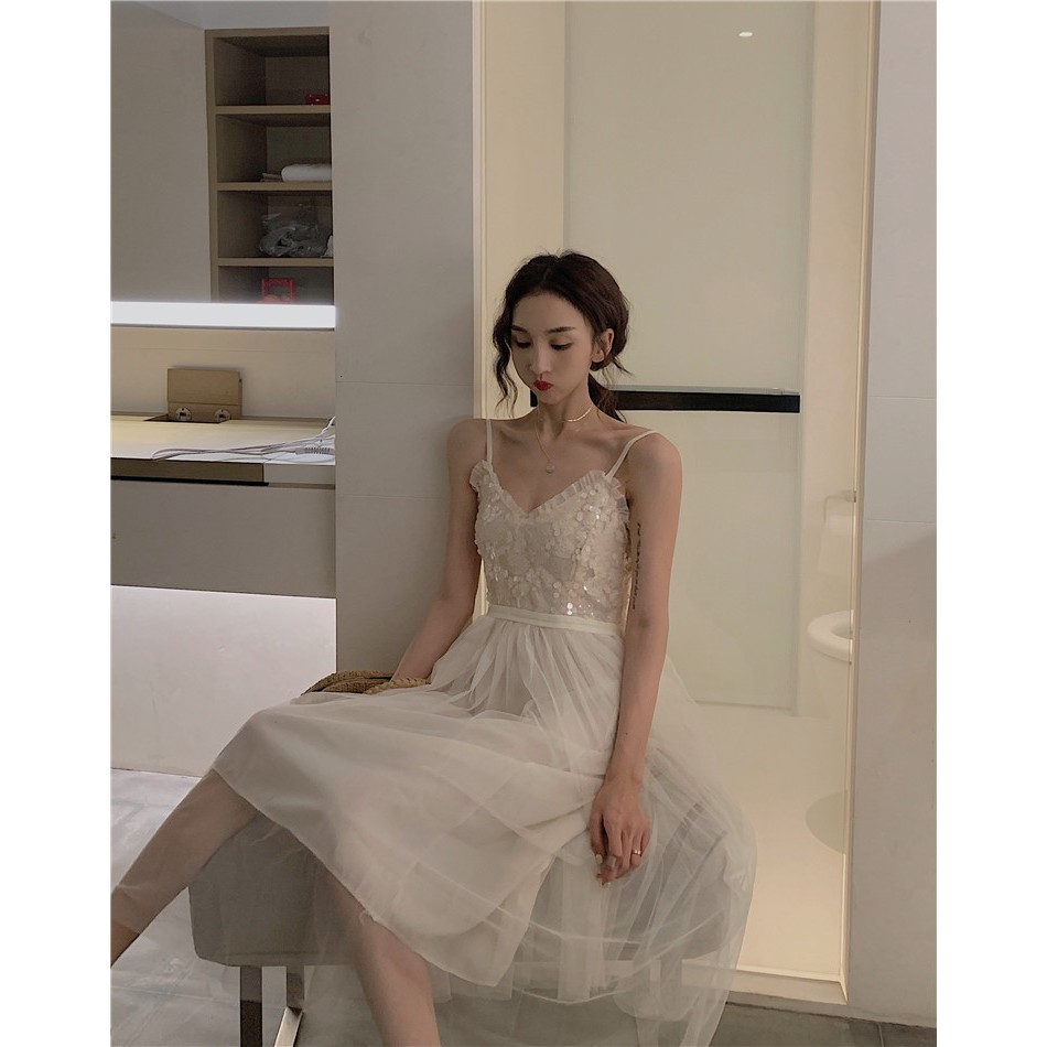 (Có Sẵn) Váy hai dây công chúa xoè / Đầm blingbling tutu dự tiệc | BigBuy360 - bigbuy360.vn