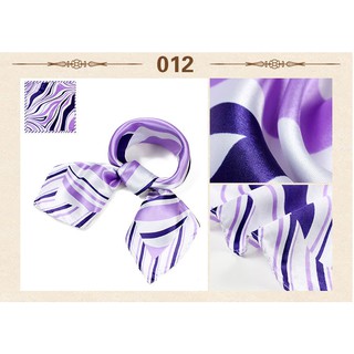 Khăn vuông satin sọc, thắt nơ, làm phụ kiện kèm váy