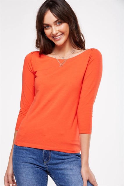 ÁO THUN ÔM CỔ THUYỀN hiệu Cotton On
