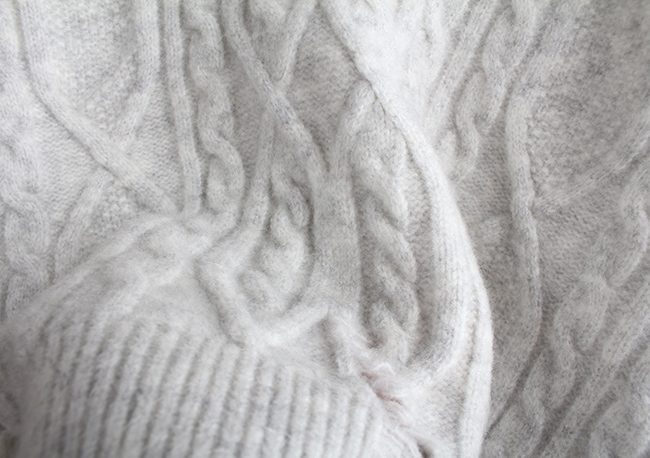 Áo sweater form rộng cổ chữ V thời trang thu đông Hàn Quốc dành cho nữ | BigBuy360 - bigbuy360.vn