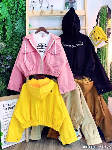 🌈𝐆𝐈𝐀́ 𝐗𝐔̛𝐎̛̉𝐍𝐆💢013 Áo Khoác Kaki Nhung - Form Lửng Cực Đẹp - Giá Sỉ, Rẻ, Hàng Chất Lượng (Video,Hình Thật) | BigBuy360 - bigbuy360.vn