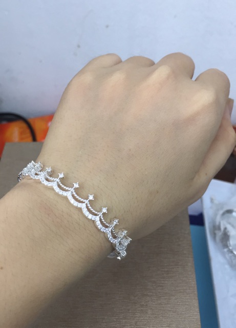 Vòng tay vương miện siêu đẹp nét khoá mở bạc chuẩn NGỌC MẬU