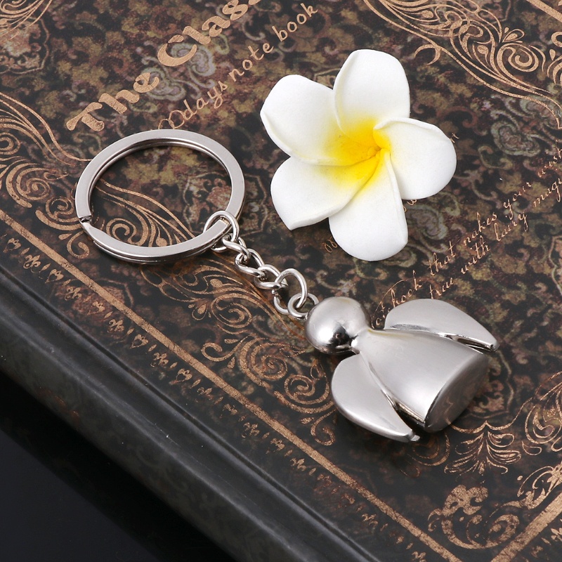 Móc Khóa Kim Loại Hình Búp Bê Đáng Yêu