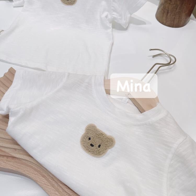 Áo Cotton trắng đính gấu thêu Mina cực yêu dành cho bé