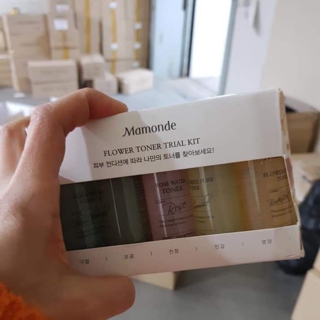 Nước hoa hồng Mamonde mini