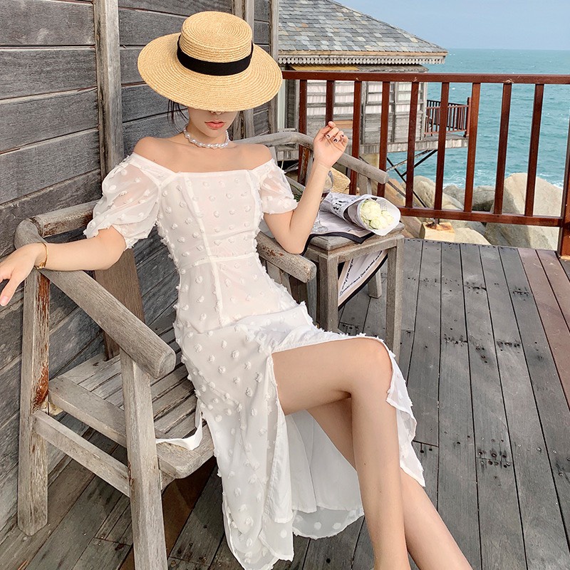 Đầm Trắng Xẻ Tà