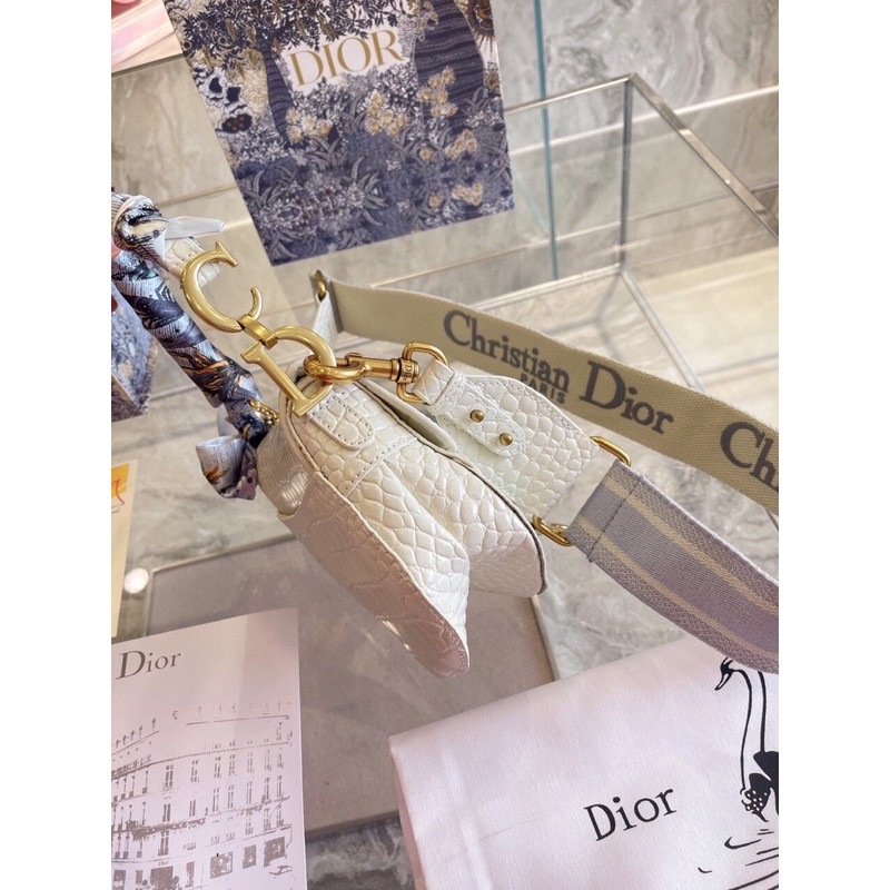 Túi xách Yên ngựa chữ D hàng order