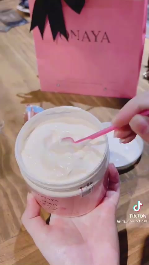 Kem boddy bông onaya 250g | BigBuy360 - bigbuy360.vn