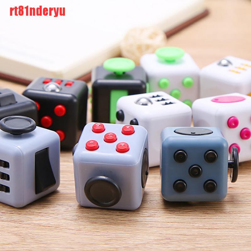 Đồ chơi khối lập phương giảm căng thẳng rt81nderyu