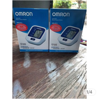 Máy đo huyết áp omron Hem 8712