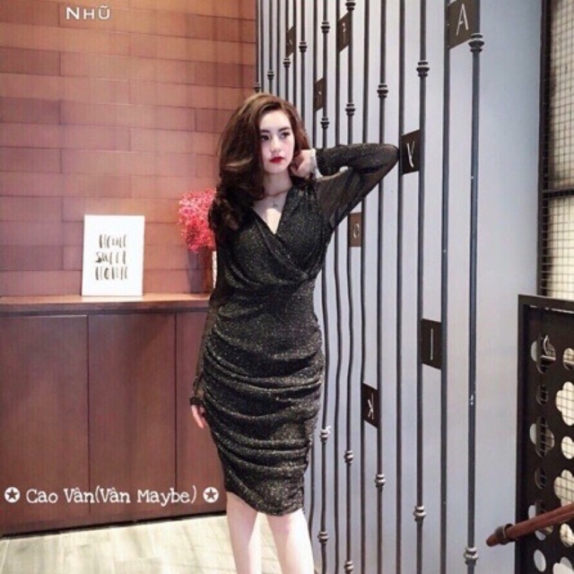 Váy body kim sa