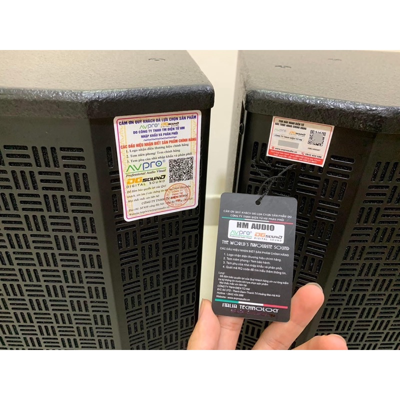 Bộ dàn âm thanh AVPRO nghe nhạc, hát karaoke - Loa full bass 30, mic ko dây, đẩy liền vang cơ hay, dễ chỉnh, chống hú