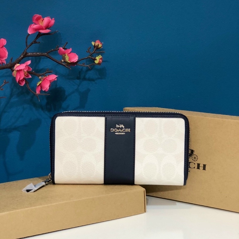 VÍ COACH ACCORDION F54630