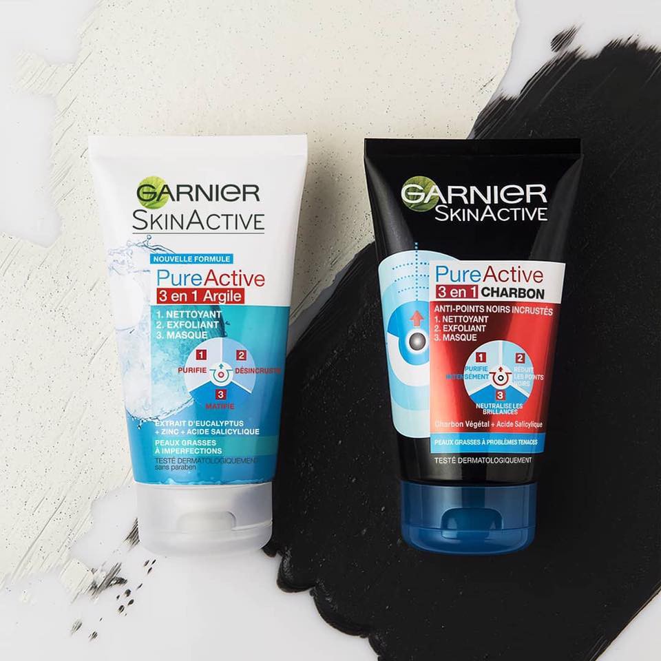 Sữa Rửa Mặt Cho Da Mụn GARNIER SKINACTIVE 3 IN 1 màu đen than hoạt tính - Nội địa Đức