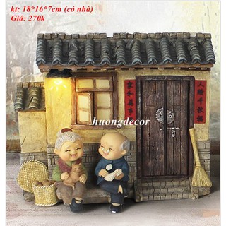 Tượng ông bà ngồi ghế trước nhà ( gồm nhà) a272